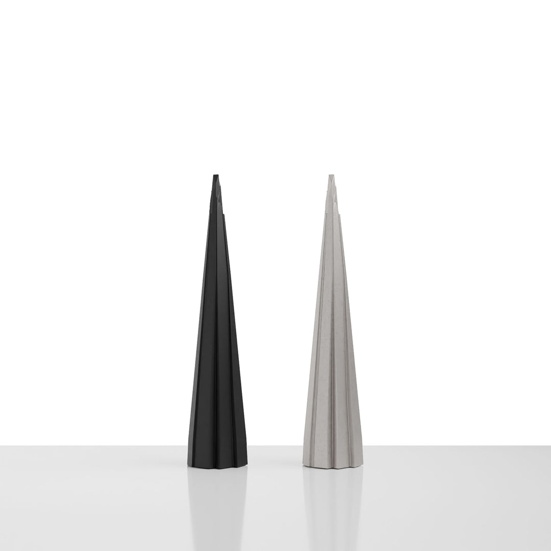 Skyline Chess, Replacement Pieces Queen King, London, Steel, Macro View